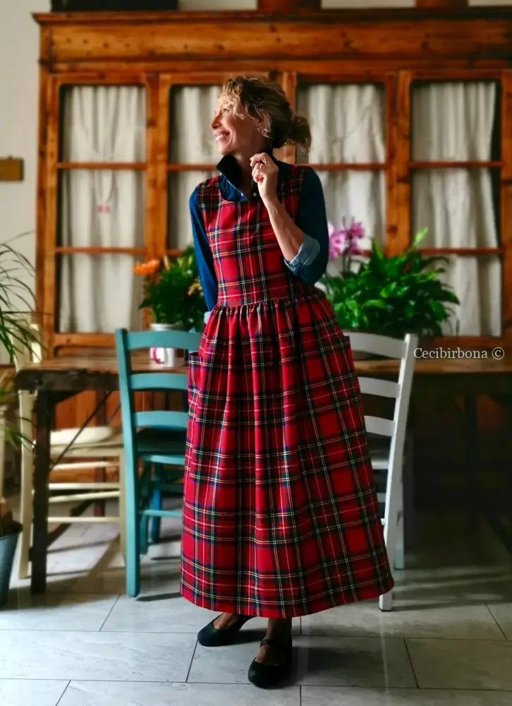 Grembiule tartan in pura lana rossa (Ref. 424) grembiule donna tessuti moderni