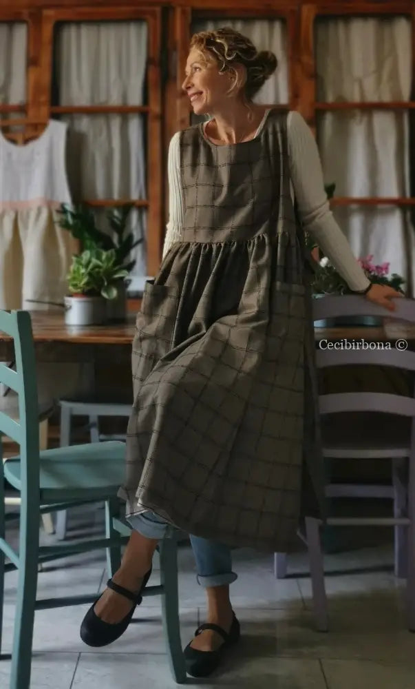 Grembiule tartan marrone con tasche (Ref. 66) grembiule donna tessuti moderni