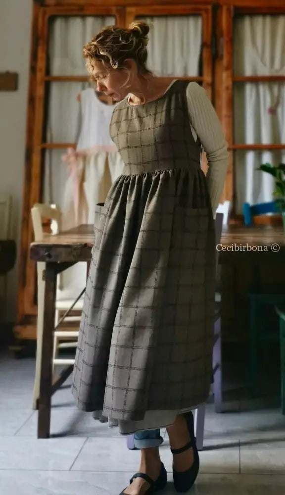 Grembiule tartan marrone con tasche (Ref. 66) grembiule donna tessuti moderni