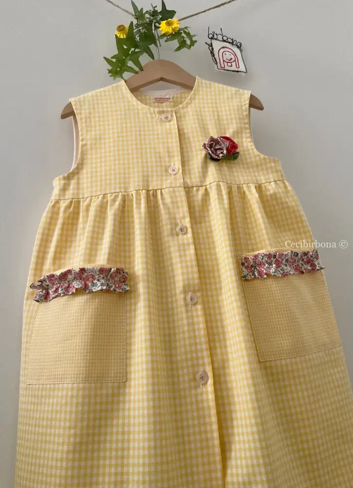 Grembiulino senza maniche a quadrettini gialli grembiule asilo bimba