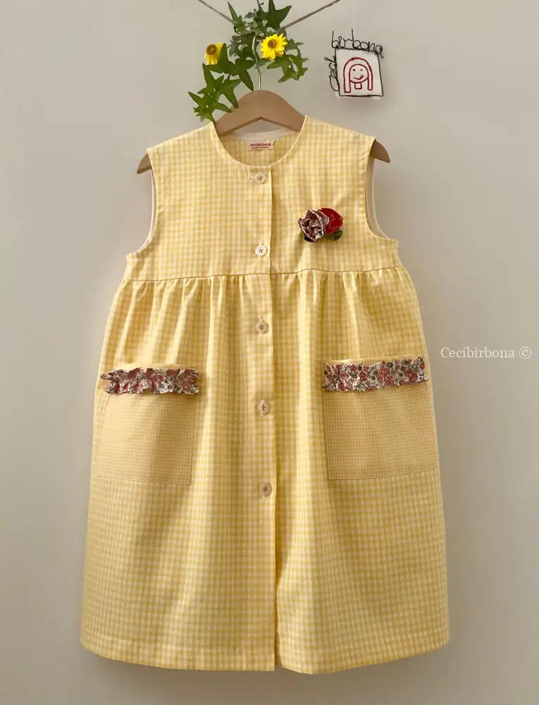 Grembiulino senza maniche a quadrettini gialli grembiule asilo bimba