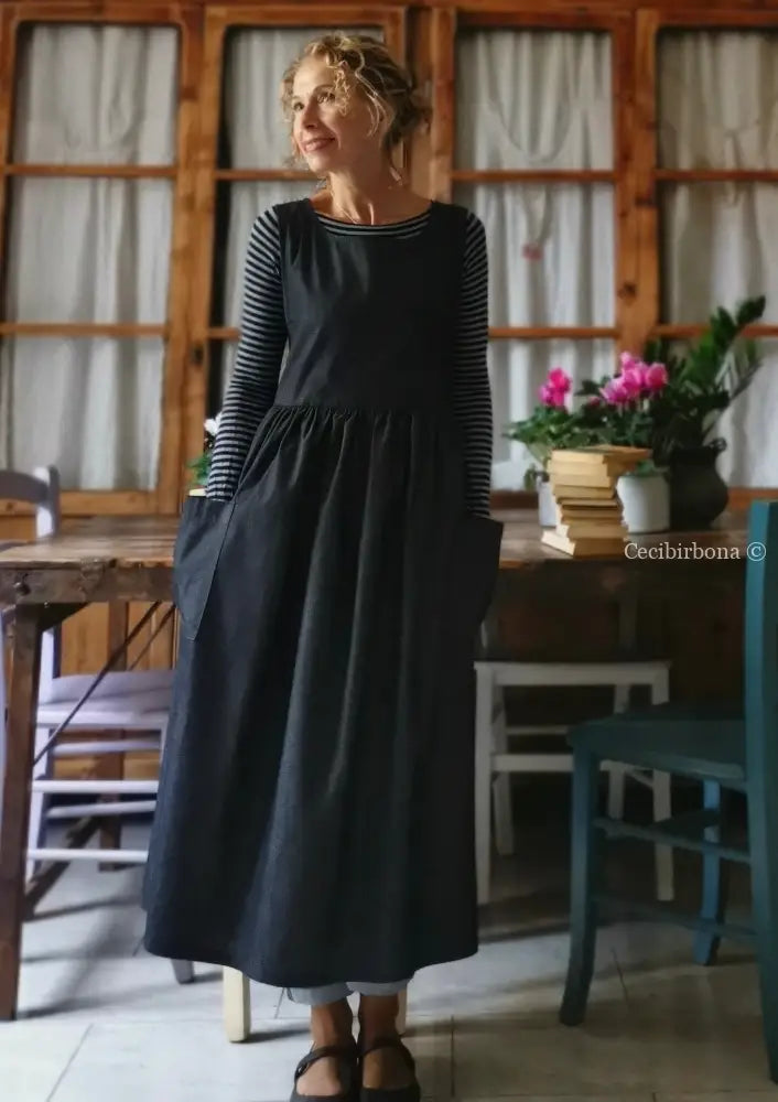 Il grembiule da cucina in chambray blu (Ref. 63) grembiule donna tessuti moderni