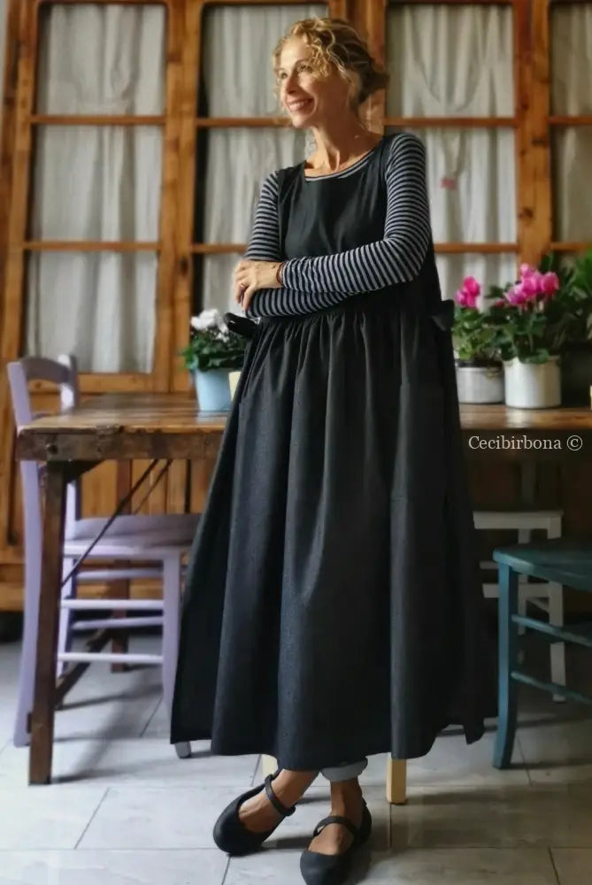 Il grembiule da cucina in chambray blu (Ref. 63) grembiule donna tessuti moderni