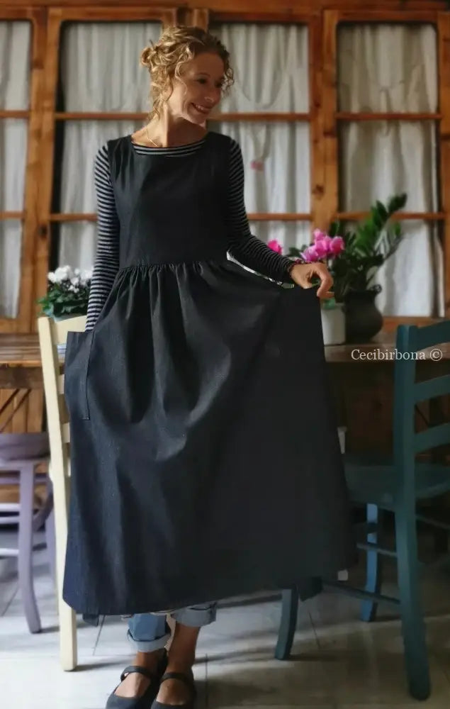 Il grembiule da cucina in chambray blu (Ref. 63) grembiule donna tessuti moderni