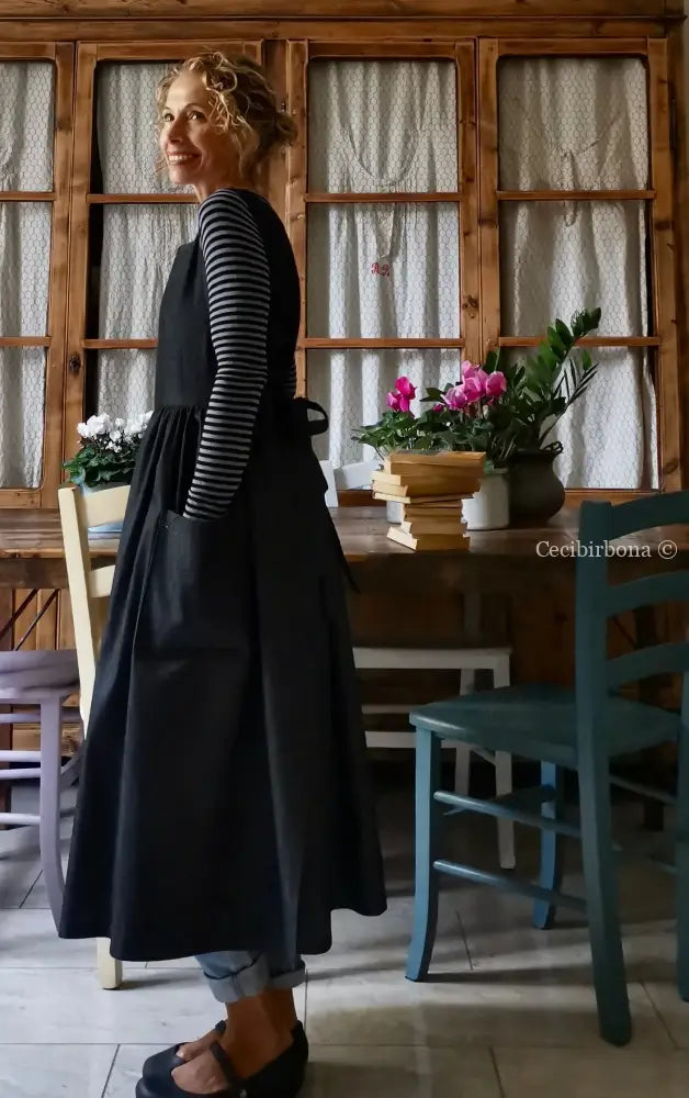 Il grembiule da cucina in chambray blu (Ref. 63) grembiule donna tessuti moderni