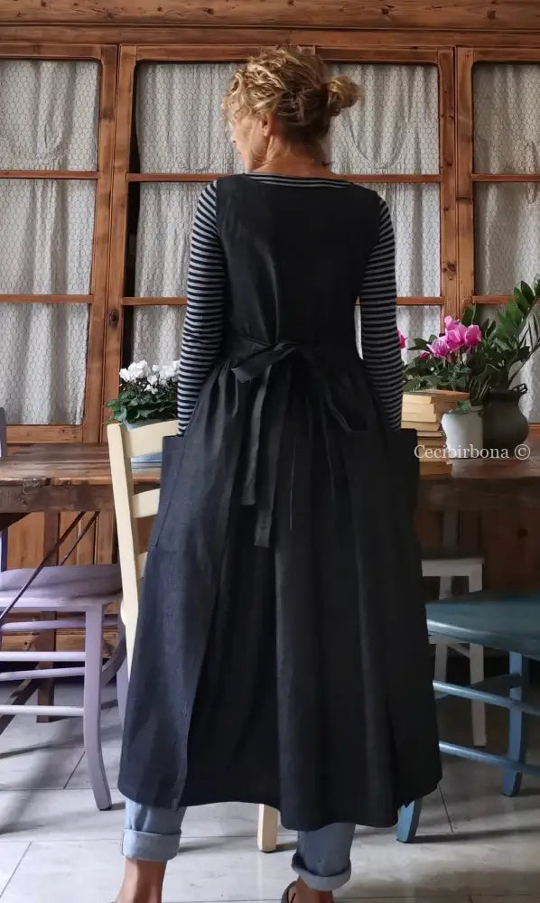 Il grembiule da cucina in chambray blu (Ref. 63) grembiule donna tessuti moderni