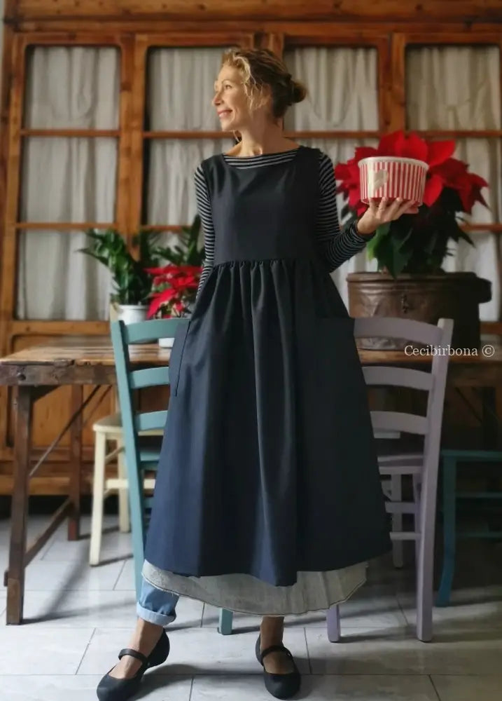 Il grembiule da cucina in denim di lana blu (Ref. 37) grembiule donna tessuti moderni