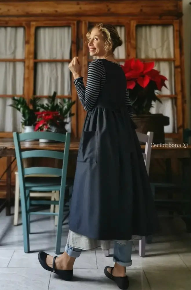 Il grembiule da cucina in denim di lana blu (Ref. 37) grembiule donna tessuti moderni