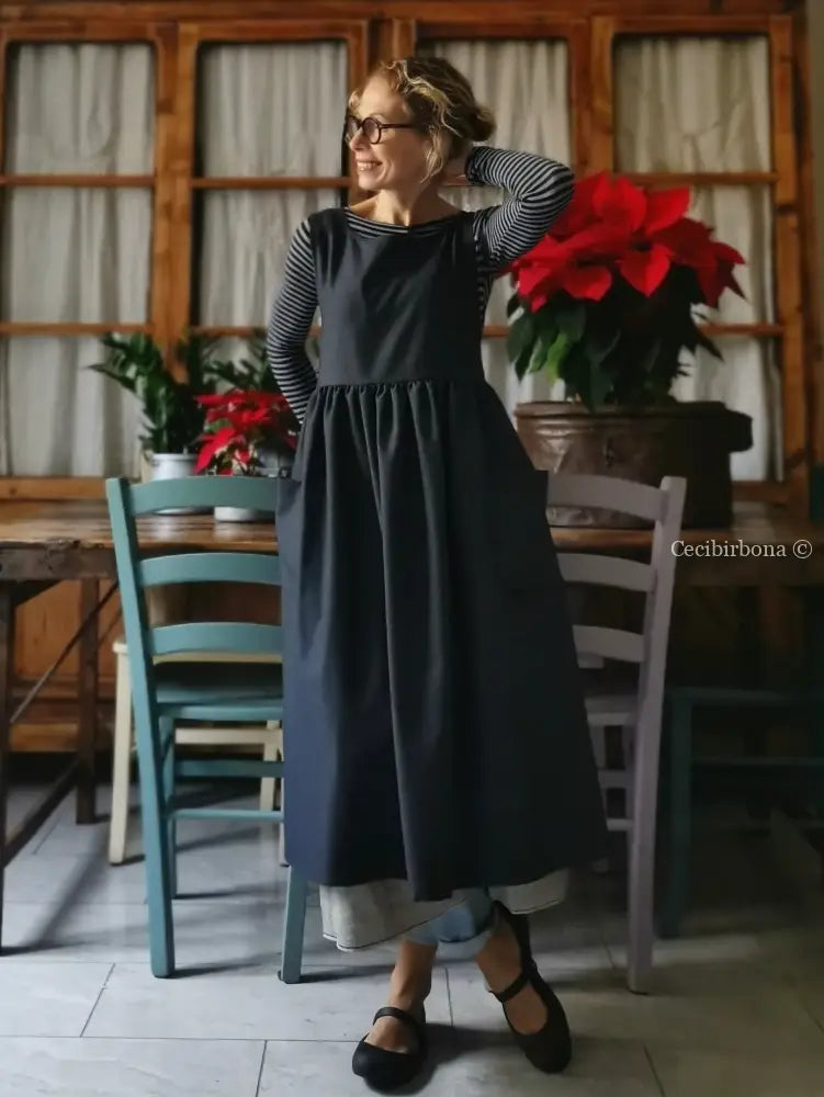 Il grembiule da cucina in denim di lana blu (Ref. 37) grembiule donna tessuti moderni