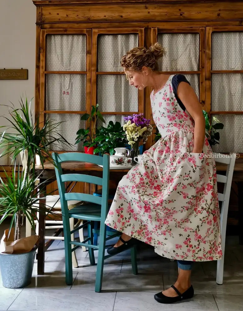 Il grembiule della primavera (Ref. 399) grembiule donna tessuti moderni