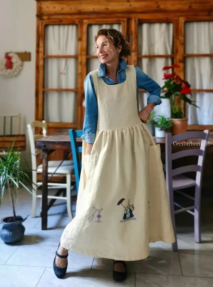 Il grembiule in lino con la dama con l’ombrellino (Ref. 477) grembiule donna tessuti antichi