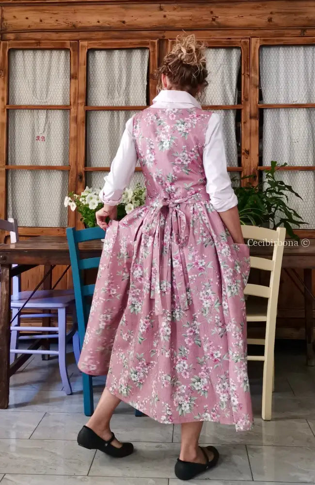 Il grembiule rosa della primavera (Ref. 504) - grembiule donna tessuti moderni