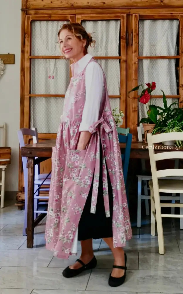 Il grembiule rosa della primavera (Ref. 504) - grembiule donna tessuti moderni