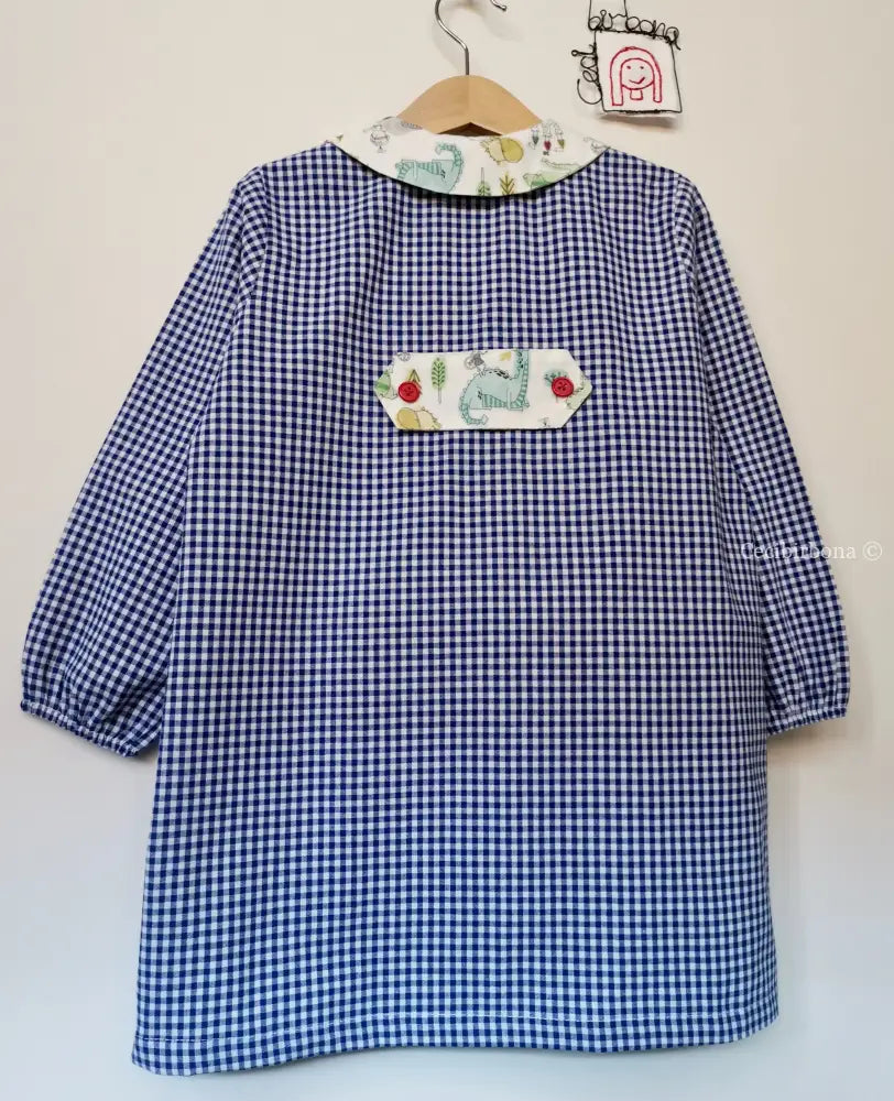 Il grembiulino blu con i dinosauri per bimbo grembiule asilo bimbo