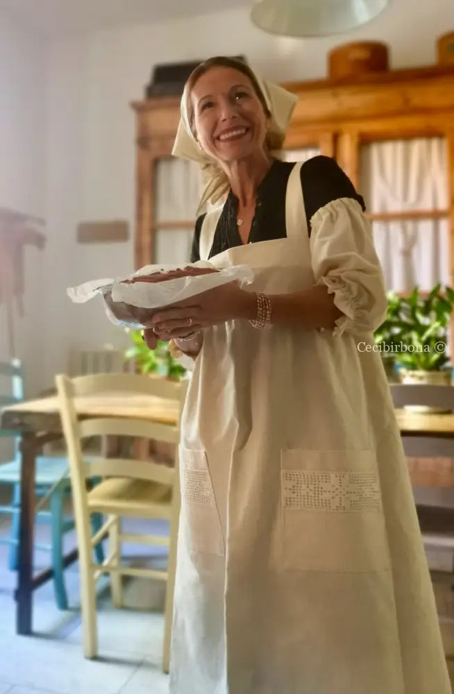 Manichette e foulard in tessuto di ghinea accessori cucina