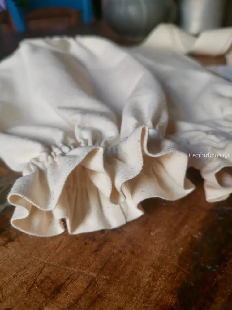 Manichette e foulard in tessuto di ghinea accessori cucina