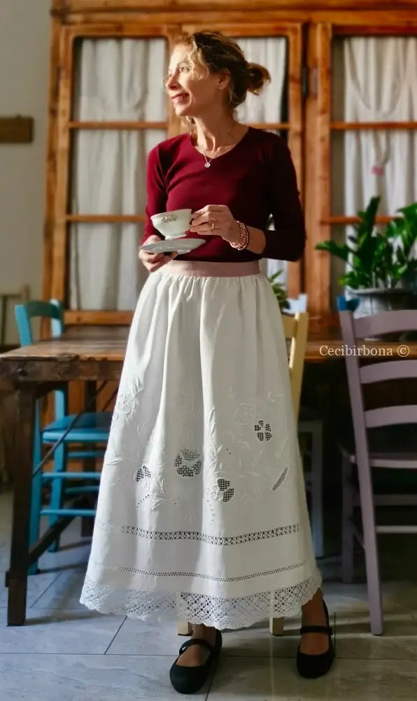 Mezzo grembiule in lino ricamato con monogramma e fascia rosa (Ref. 172) grembiule donna in tessuto antico