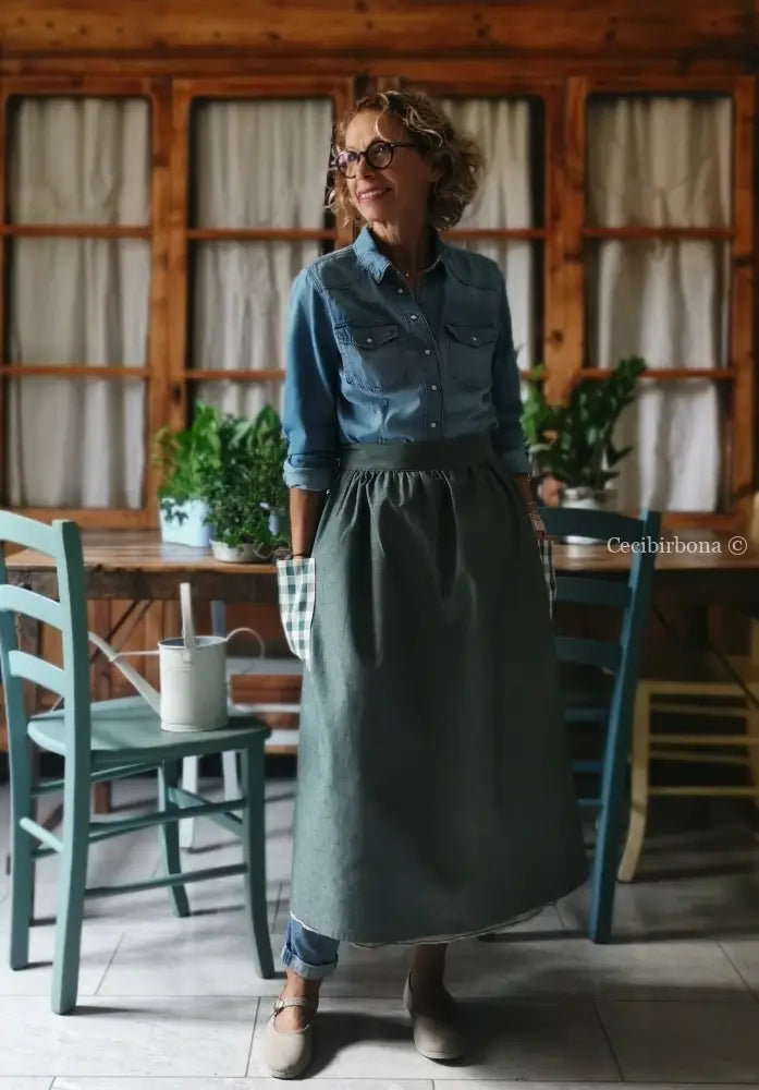 Mezzo grembiule verde con tasche a quadri (Ref. 326) grembiule donna tessuti moderni