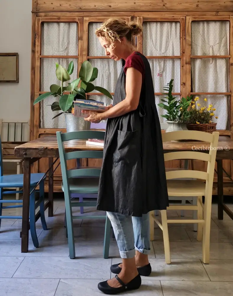 Reserved for Yeni Oh IN PREORDINE Il grembiule da cucina in chambray blu scuro grembiule donna tessuti moderni