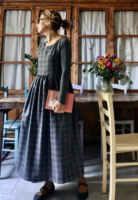 Riservato per Carla Grembiule per donna in tartan nero e grigio (Ref. 62) grembiule donna tessuti moderni