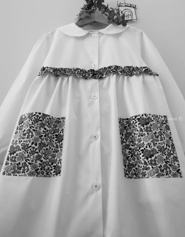 Riservato per Cecilia Il grembiulino bianco con i gerani - grembiule in cotone bianco per scuola primaria con colletto