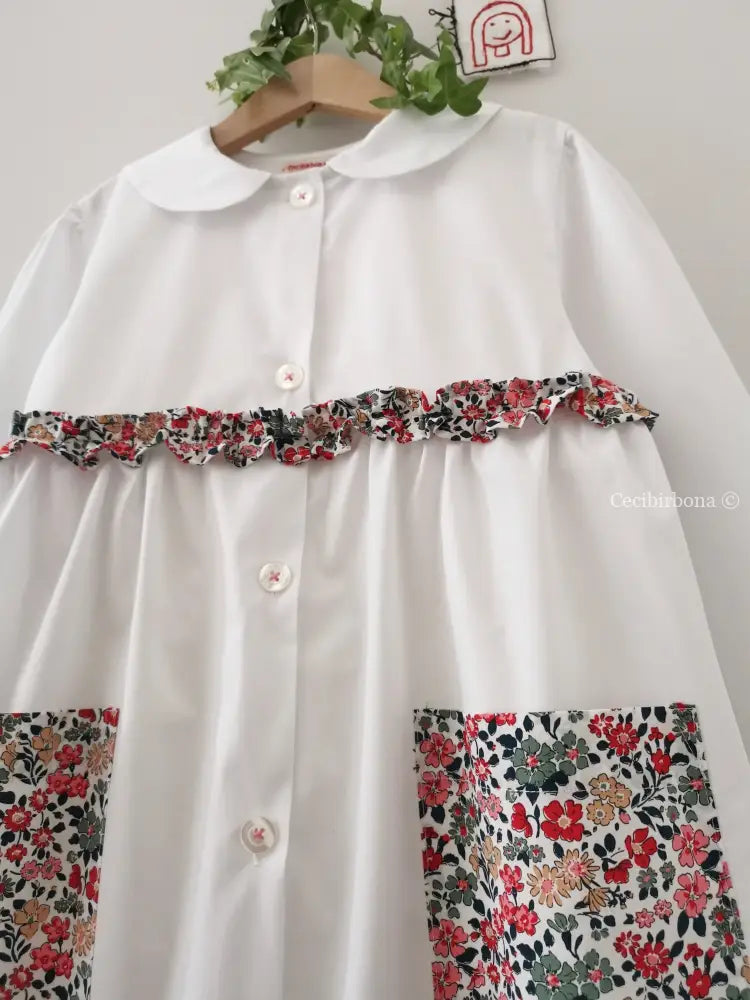 Riservato per Cecilia Il grembiulino bianco con i gerani - grembiule in cotone bianco per scuola primaria con colletto