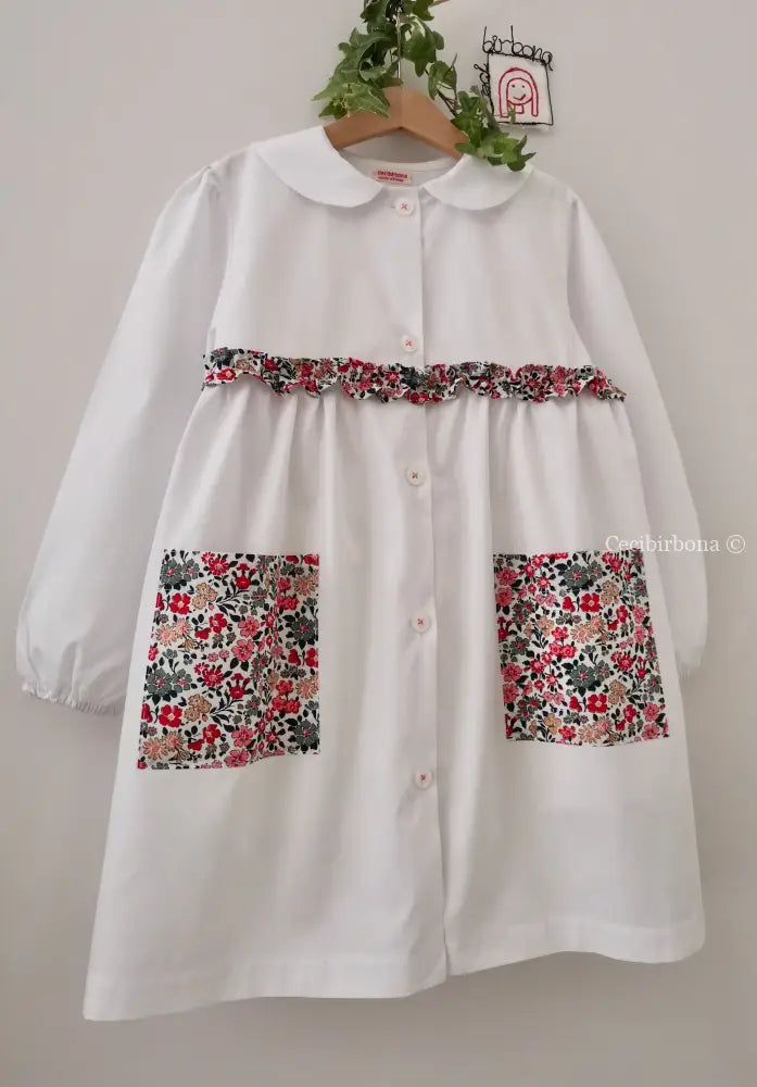 Riservato per Cecilia Il grembiulino bianco con i gerani - grembiule in cotone bianco per scuola primaria con colletto