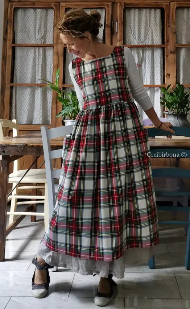 Riservato per Cristina Grembiule per donna in tartan bianco e rosso grembiule donna tessuti moderni