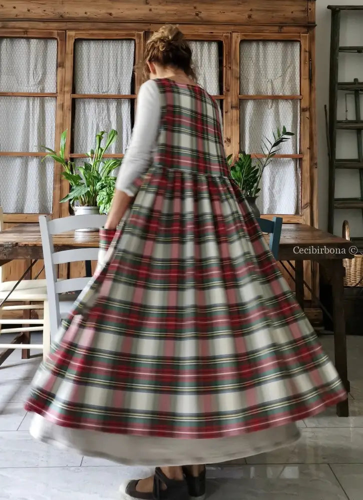 Riservato per Cristina Grembiule per donna in tartan bianco e rosso grembiule donna tessuti moderni