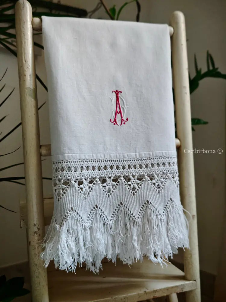Riservato per Cristina Telo antico con monogramma DA e 35 sottopiatti all’ uncinetto biancheria antica per la casa