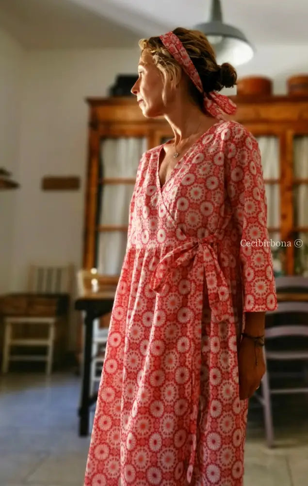 Riservato per Daniela Abito incrociato a fiori con maniche abito donna