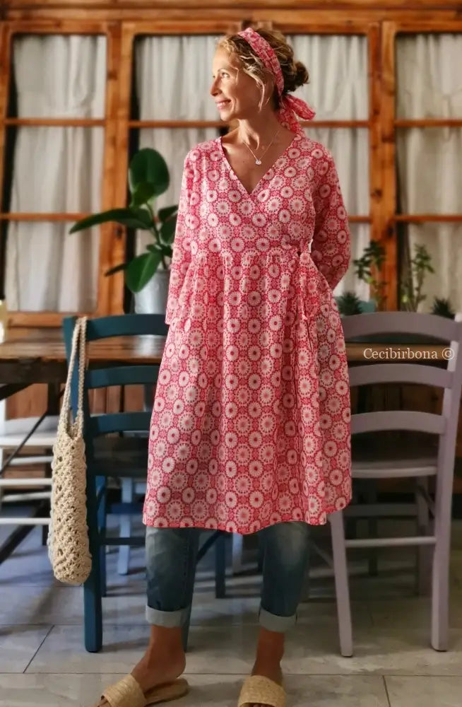 Riservato per Daniela Abito incrociato a fiori con maniche abito donna