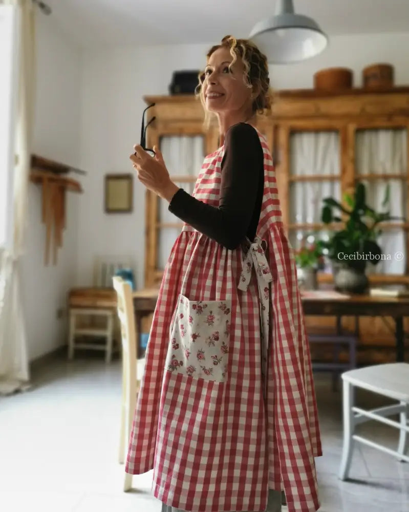 Riservato per Enrique Grembiule da cucina per donna in cotone a quadri rossi grembiule donna tessuti moderni