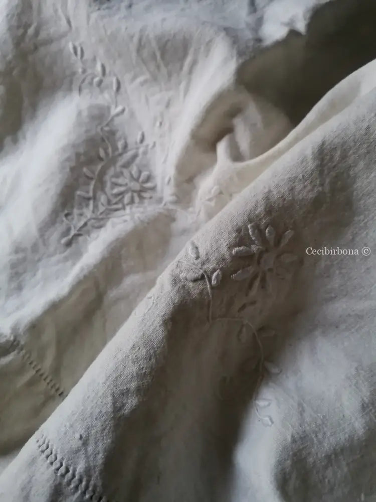 Riservato per Erica Grembiule per donna da cucina in lino antico ricamato in preordine grembiule donna tessuti antichi