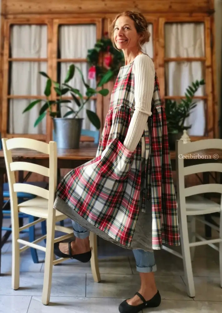 Riservato per Francesca Grembiule per donna in tartan bianco e rosso e gonna denim grembiule donna tessuti moderni