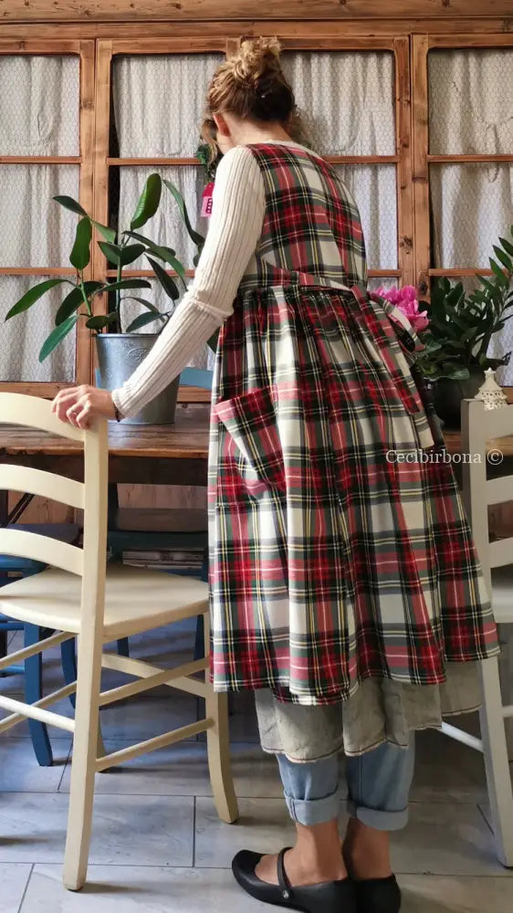 Riservato per Francesca Grembiule per donna in tartan bianco e rosso e gonna denim grembiule donna tessuti moderni