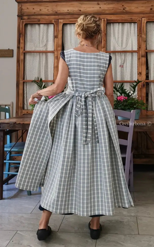 Riservato per HEATHER Grembiule in cotone tartan celeste e panna (Ref. 311) grembiule donna tessuti moderni