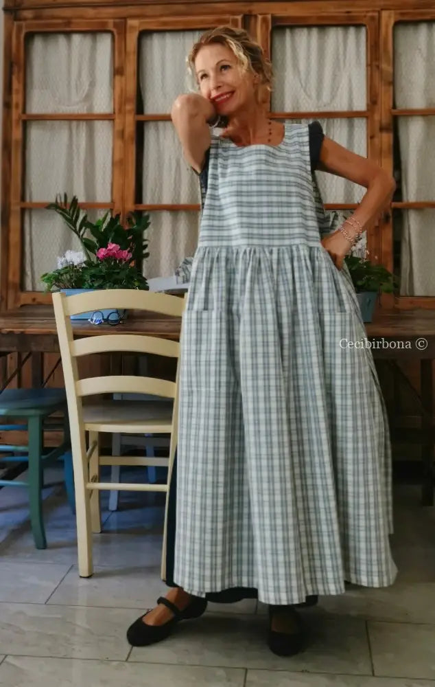 Riservato per HEATHER Grembiule in cotone tartan celeste e panna (Ref. 311) grembiule donna tessuti moderni