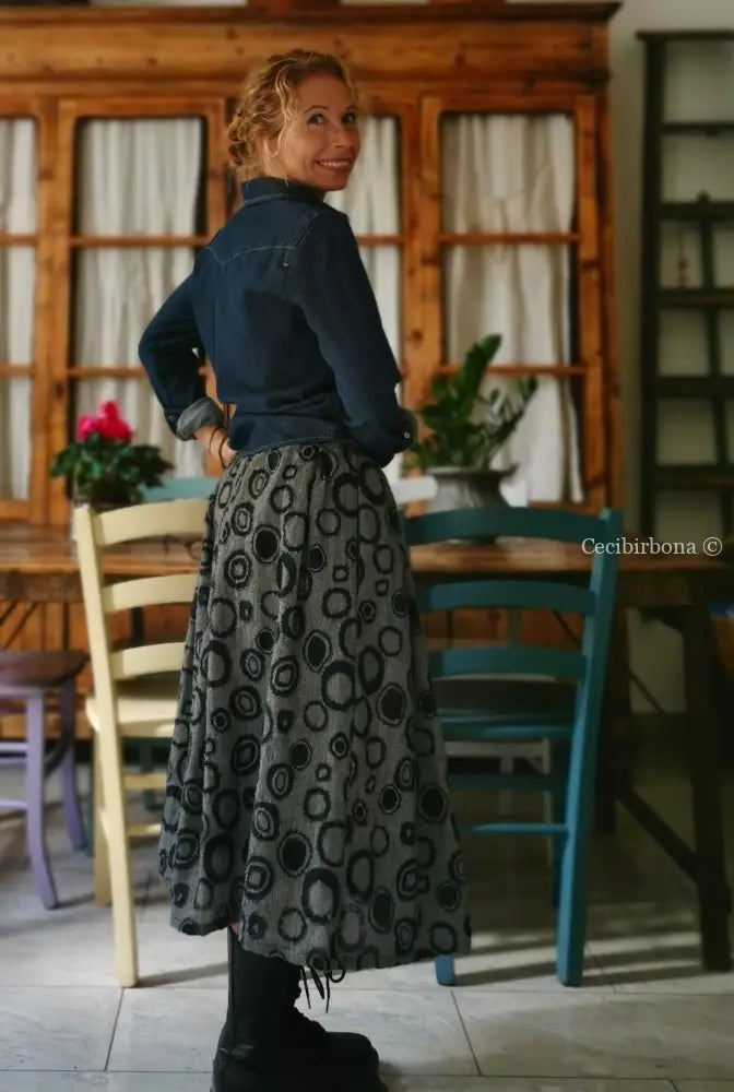 Riservato per Maruska Gonna in lana e viscosa blu e grigia