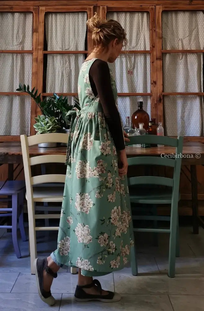 Riservato per Melody Disponibile in preordine Grembiule con i fiori di pesco (Ref. 85) grembiule donna tessuti moderni