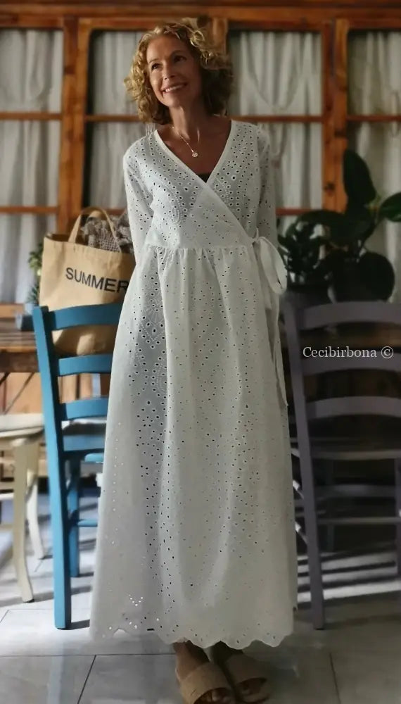 Riservato per Michela Abito incrociato in sangallo di cotone con maniche abito donna