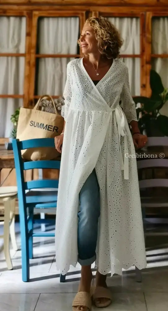 Riservato per Michela Abito incrociato in sangallo di cotone con maniche abito donna