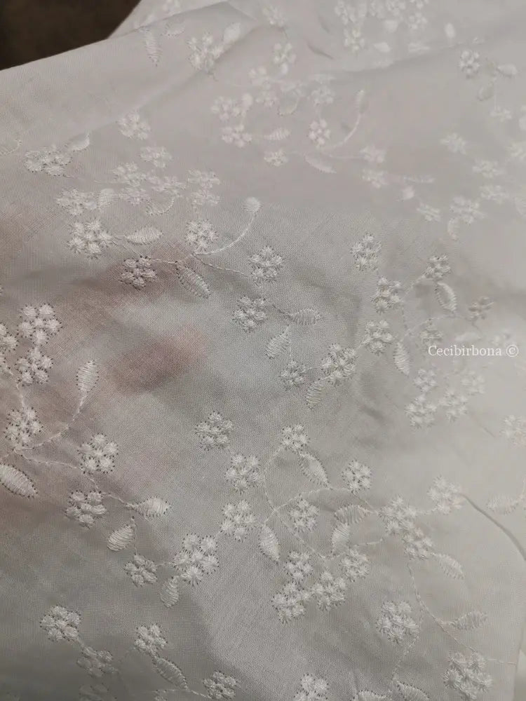 Riservato per Patty Camicia bianca incrociata in sangallo camicia donna