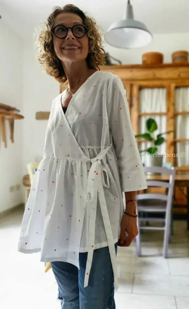 Riservato per Patty Camicia bianca incrociata in sangallo camicia donna