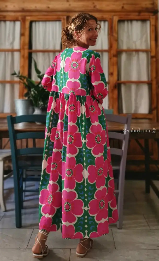 Riservato per Sandra Disponibile in preordine Abito lungo incrociato a fiori abito donna