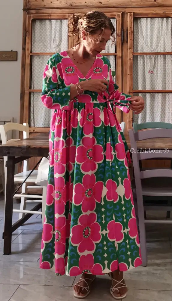 Riservato per Sandra Disponibile in preordine Abito lungo incrociato a fiori abito donna