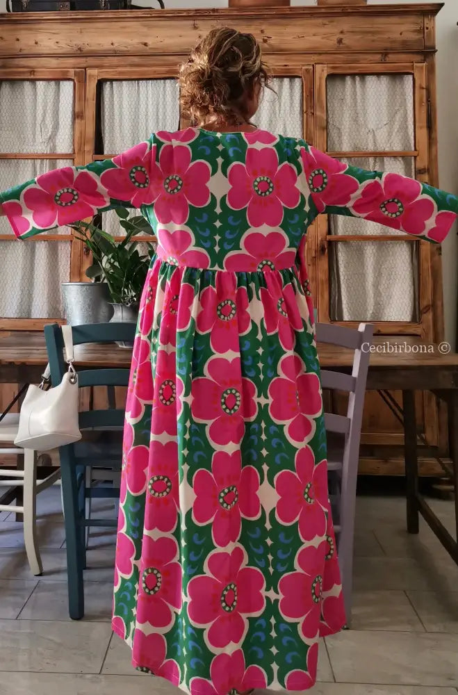 Riservato per Sandra Disponibile in preordine Abito lungo incrociato a fiori abito donna