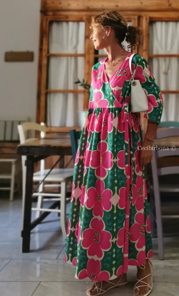 Riservato per Sandra Disponibile in preordine Abito lungo incrociato a fiori abito donna