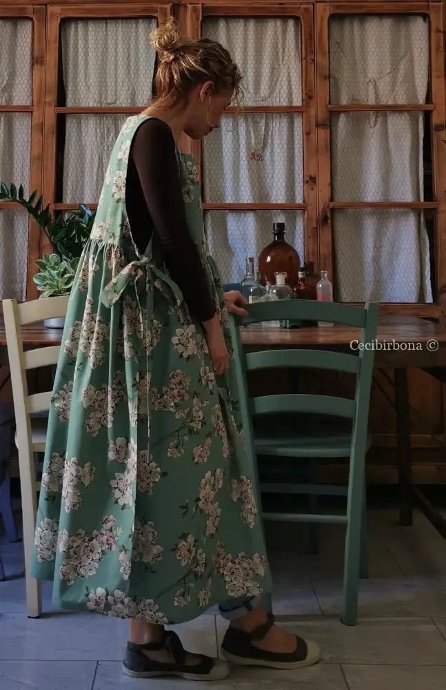 Riservato per Stefano Disponibile in preordine Grembiule con i fiori di pesco (Ref. 85) grembiule donna tessuti moderni