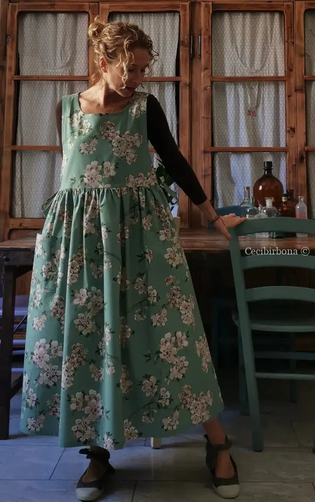 Riservato per Stefano Disponibile in preordine Grembiule con i fiori di pesco (Ref. 85) grembiule donna tessuti moderni